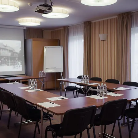 Wesset 호텔 페르누