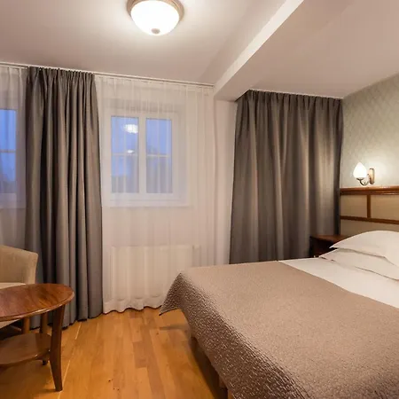 Wesset 3* Pärnu